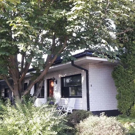 Koti Kiviniemi Апартаменты Пори